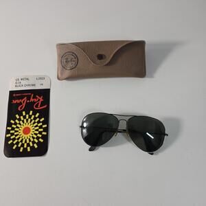 Vintage B&L Ray Ban Bausch & Lomb 62mm G15 Gray Aviator Black Chrome w/Case